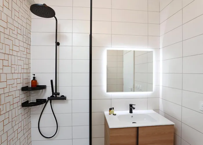 L Impasse D'anais Free Parking * קרקסון